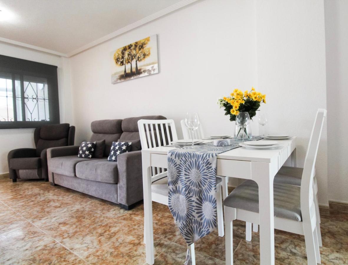 New Apartment In Torrevieja , Punta Prima Orihuela Costa With Pool אוריהואלה מראה חיצוני תמונה