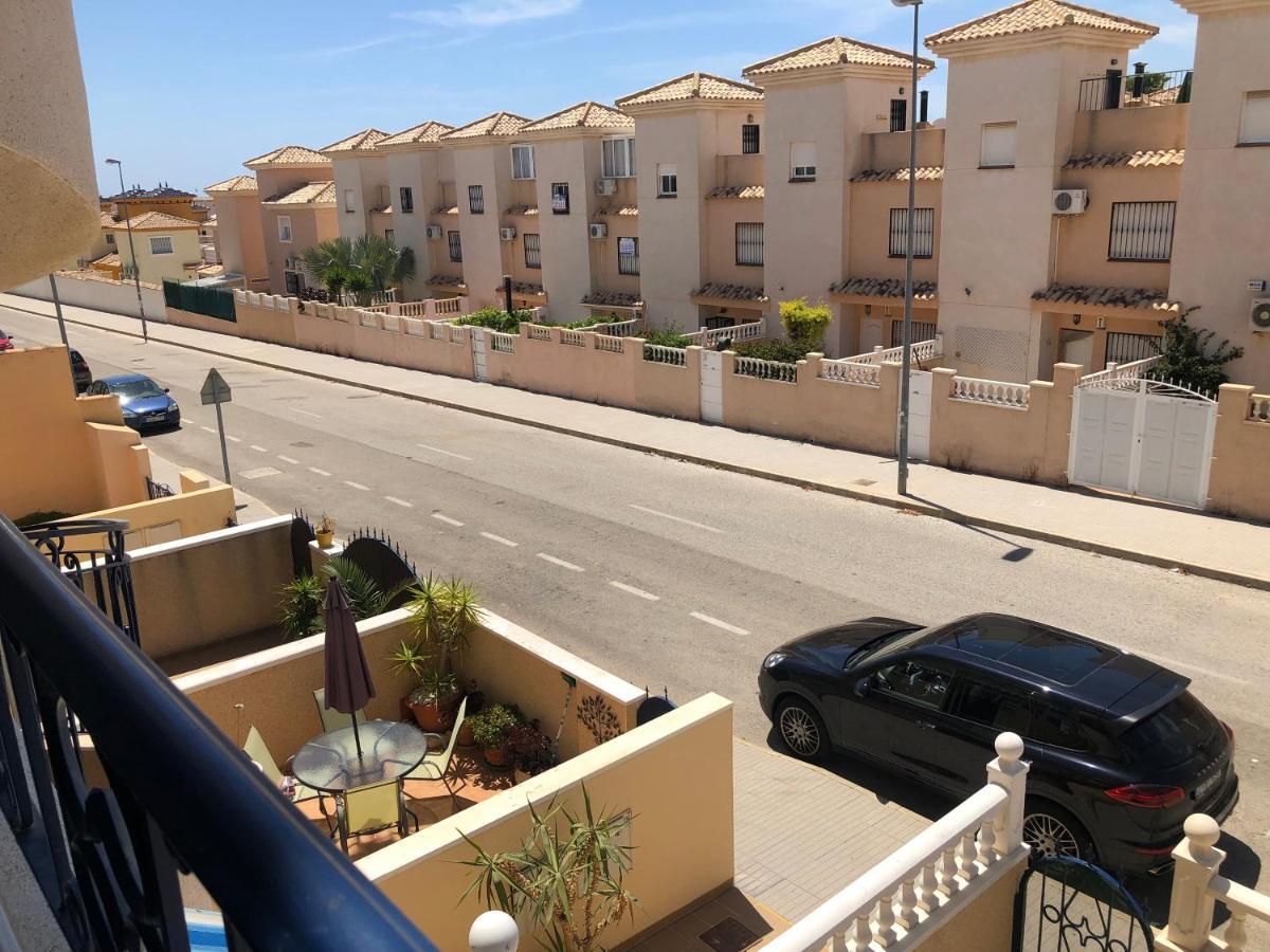 New Apartment In Torrevieja , Punta Prima Orihuela Costa With Pool אוריהואלה מראה חיצוני תמונה